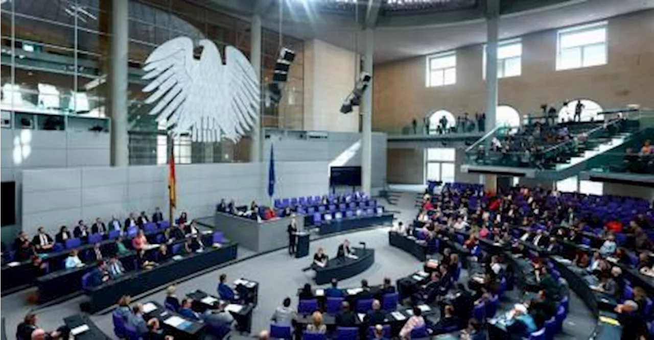 Germany admits first deaf lawmaker in parliament