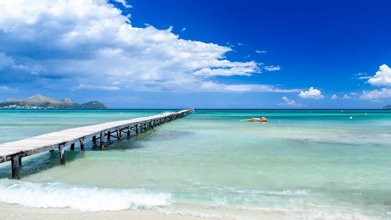 Urlaub: Mallorca-Strand führt Rauchverbot ein – diese Strafen drohen