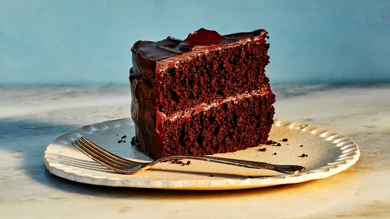 Gluten-Free Chocolate Cake Recipe with Homemade Flour Blend