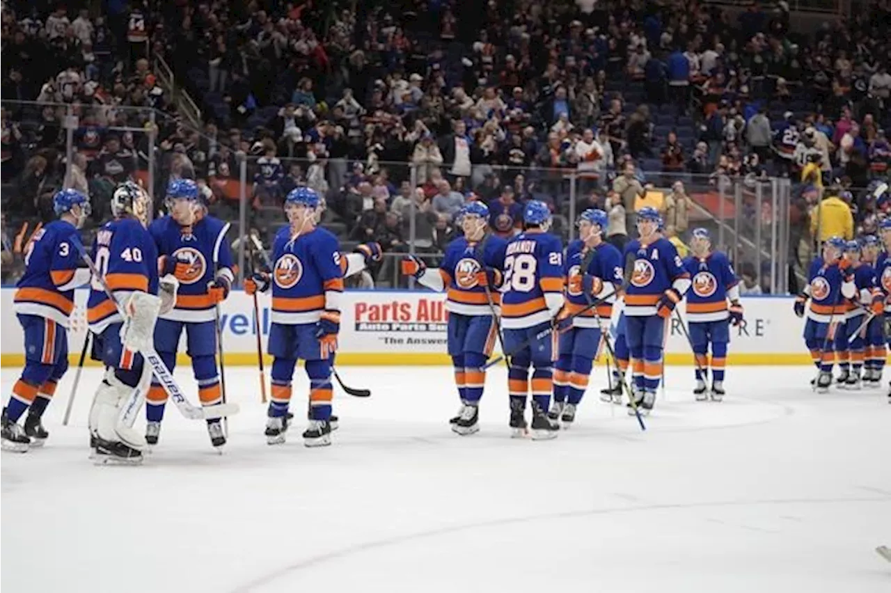 Clutterbuck, Barzal help Islanders end skid, defeat Jets 6-3