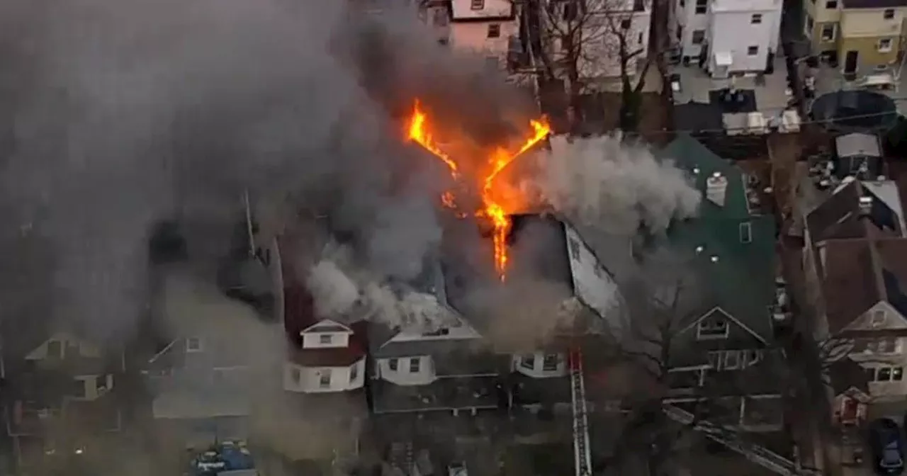 1 seriously injured, multiple homes damaged in large fire in Kensington, Brooklyn