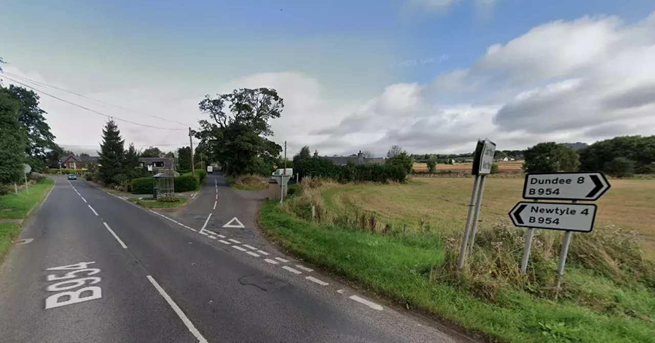 Man dies after BMW ploughs into tree on Scots road sparking police probe