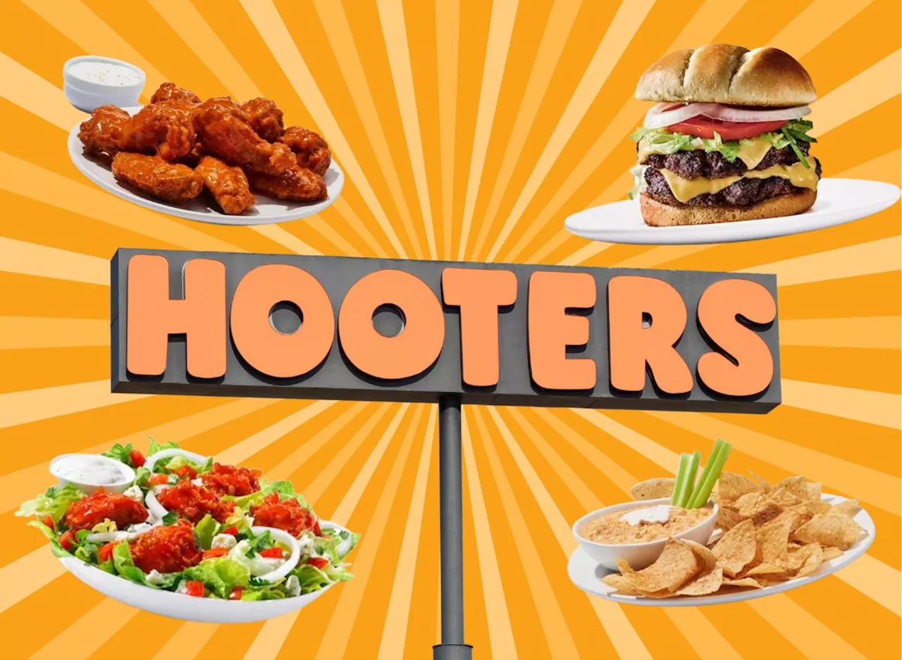 The Best & Worst Menu Items at Hooters, According to a Dietitian