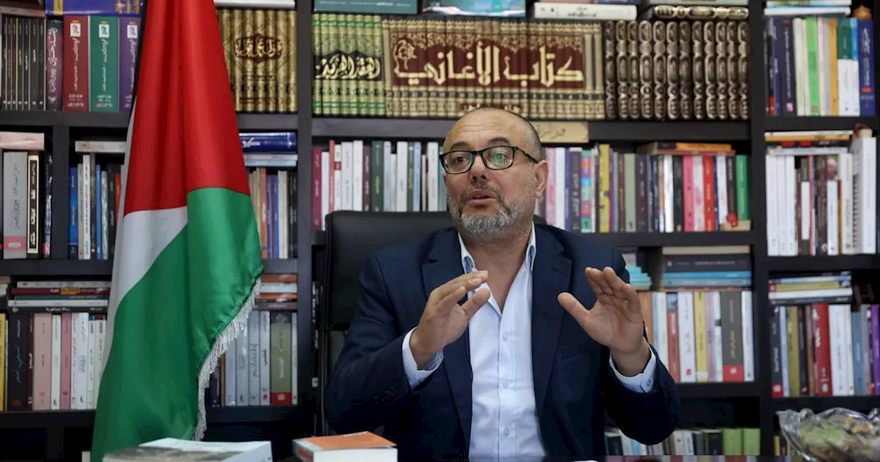 Gaza Diaries. Don’t Look Left by Atef Abu Saif - vital testimony from a man who survived ‘only by mistake’