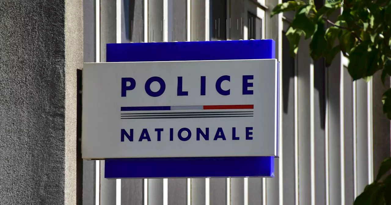 «Macron fraudeur» : à Pau, un homme interpellé pour outrages envers le président de la République