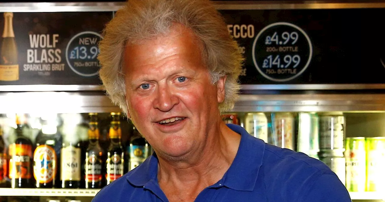 Wetherspoon boss promises freeze in breakfast prices, despite price increase