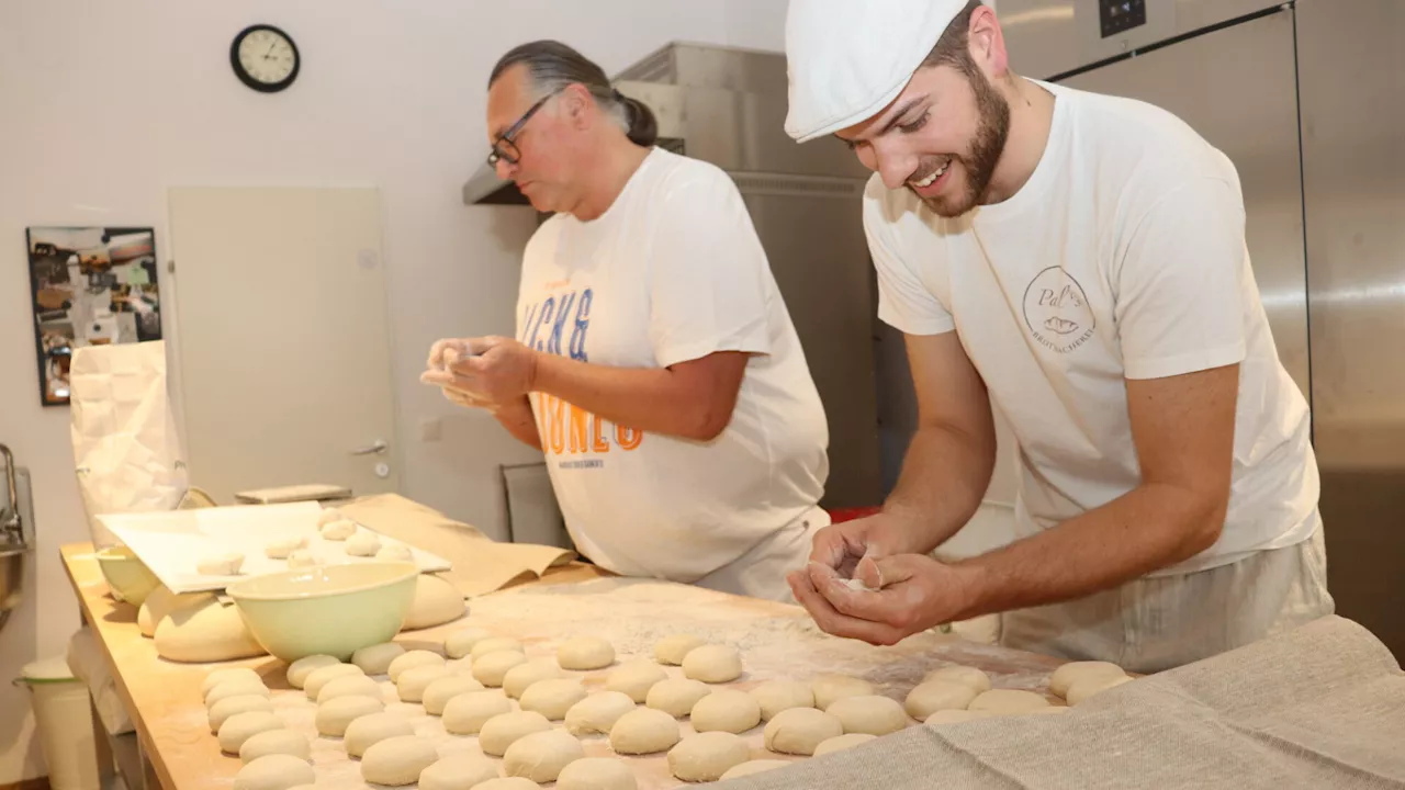 Brotbacken in der St. Pöltner Schreinergasse