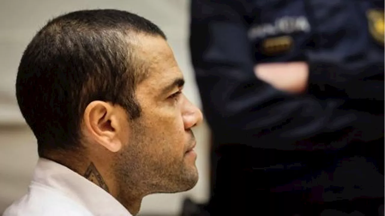 Revirement de situation : Dani Alves reste en prison... incapable de payer sa caution