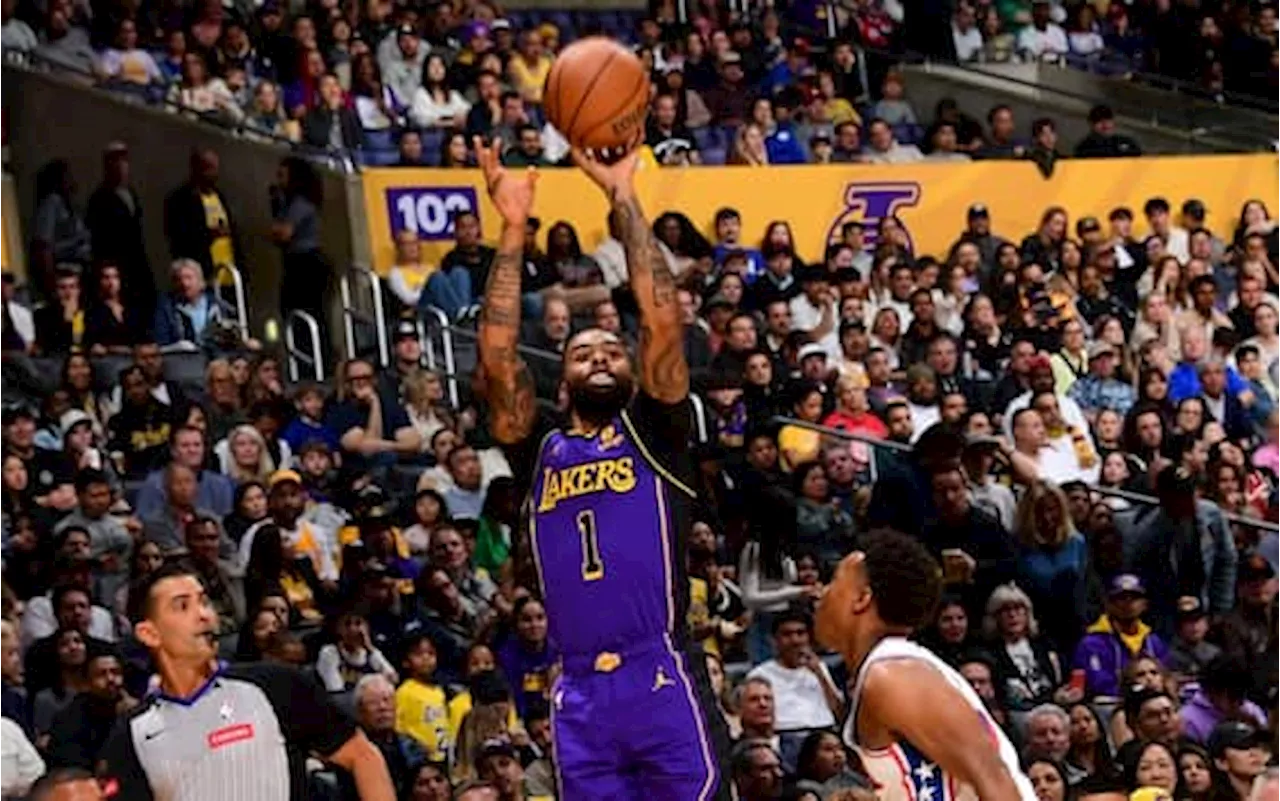 NBA, D'Angelo Russell entra nella storia dei Lakers: record di triple in una stagione