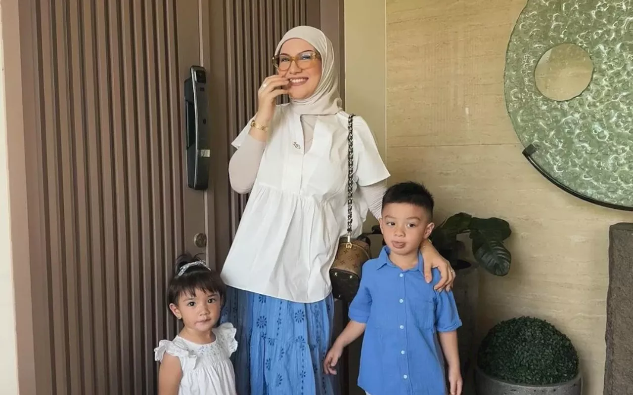 Jawaban Irish Bella ke Anak Kala Merengek Ingin Ketemu Ammar Zoni