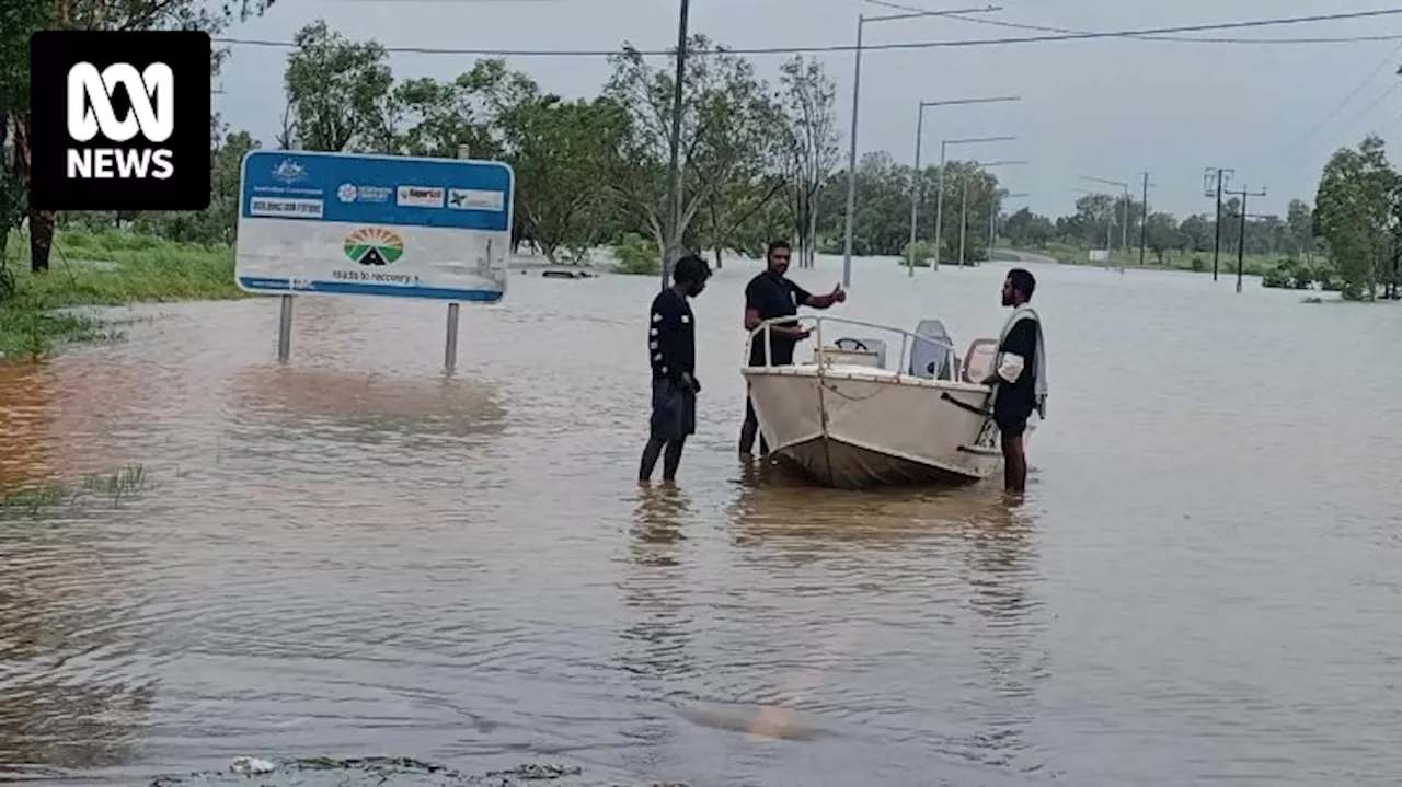 Borroloola flood peak lower than expected after ex-TC Megan, as Todd flows through Alice Springs