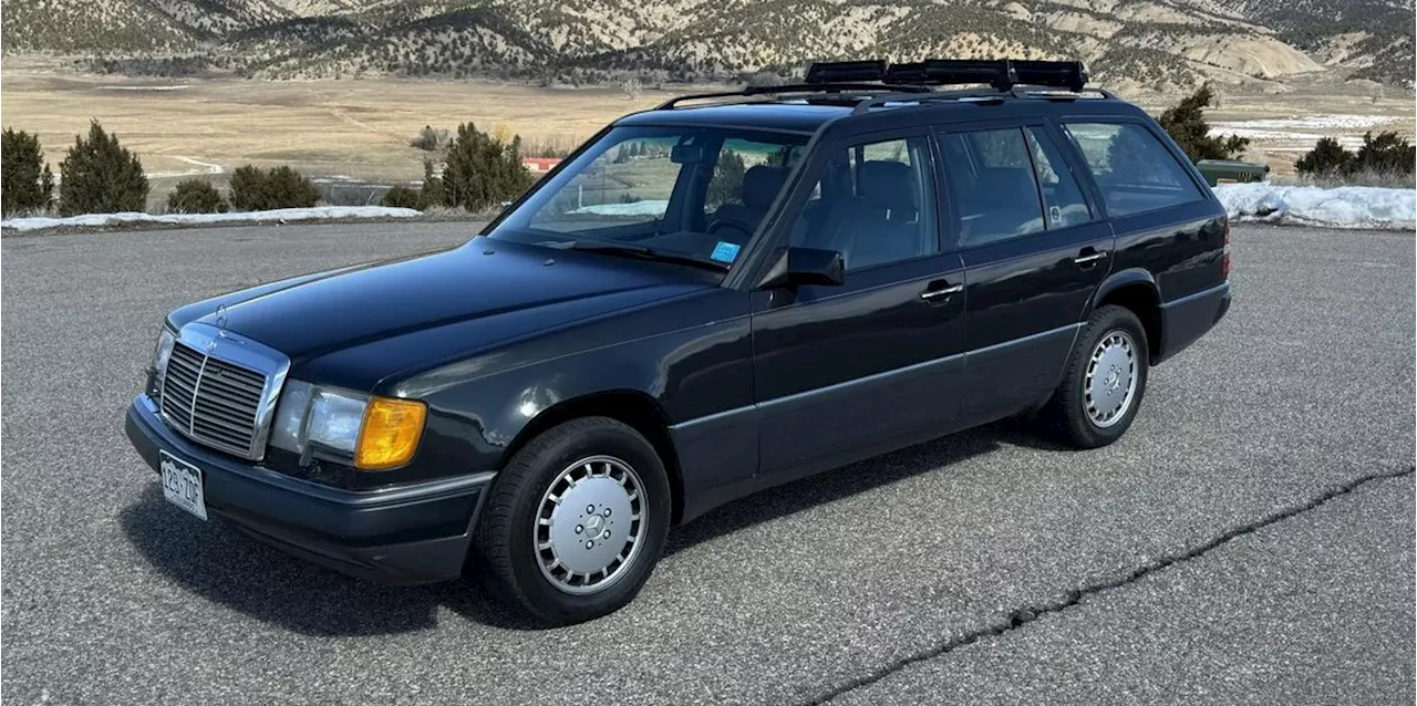 Ultra-Low-Mile 1991 Mercedes-Benz 300TE Is Today's Bring a Trailer Find