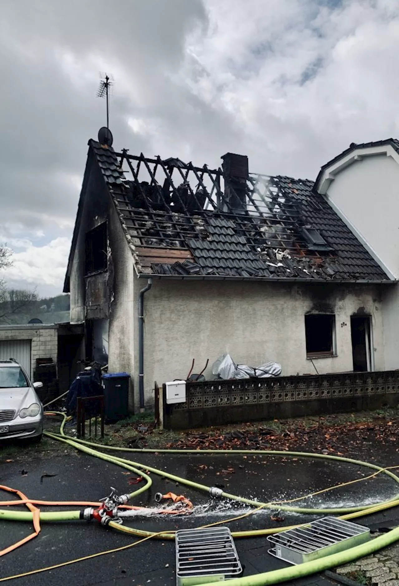 Wohnhaus im Stadtteil Moitzfeld durch Feuer total zerstört