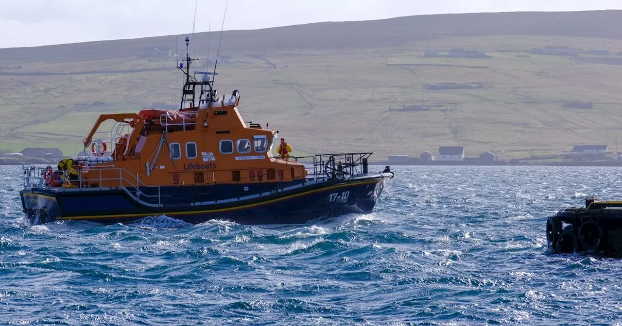 Boat sinks off Shetland coast as RNLI scrambled to early-morning rescue