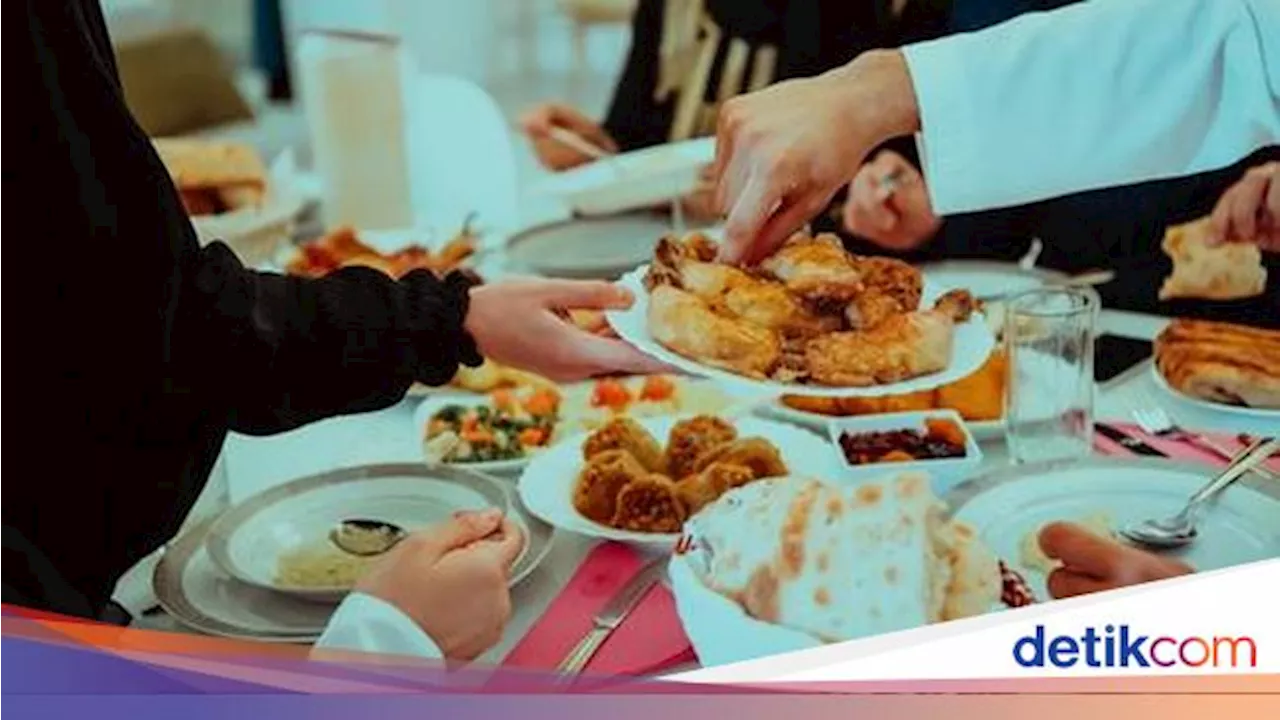 3 Contoh Susunan Acara Buka Puasa Bersama Keluarga, Teman, dan Rekan Kerja