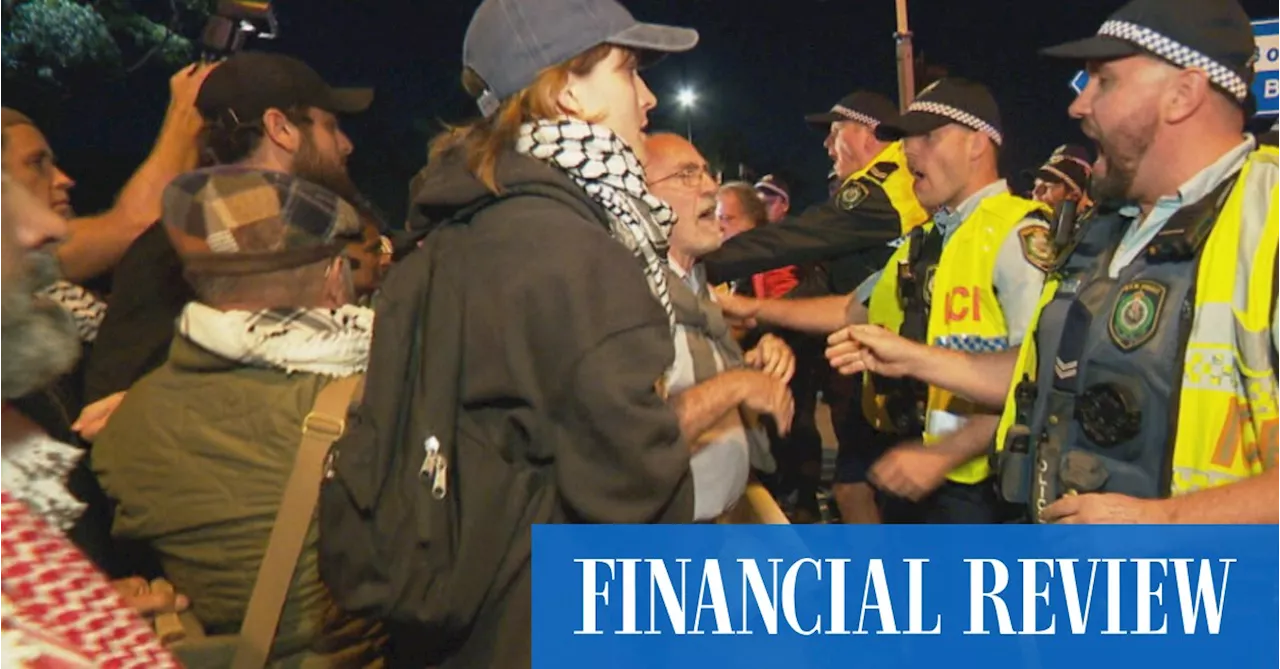 Port Botany pro-Palestine protests: MUA leader Paul Keating among 19 arrested