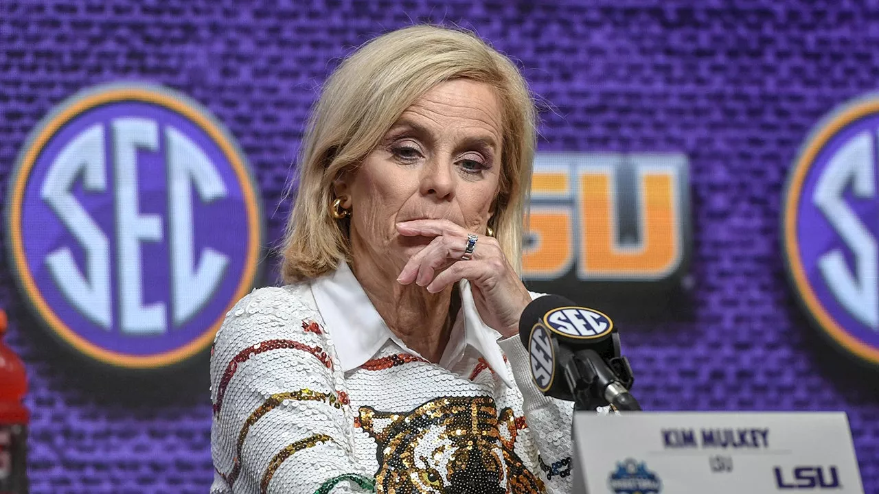 LSU Women's Basketball Coach Threatens to Sue The Washington Post Over False Story