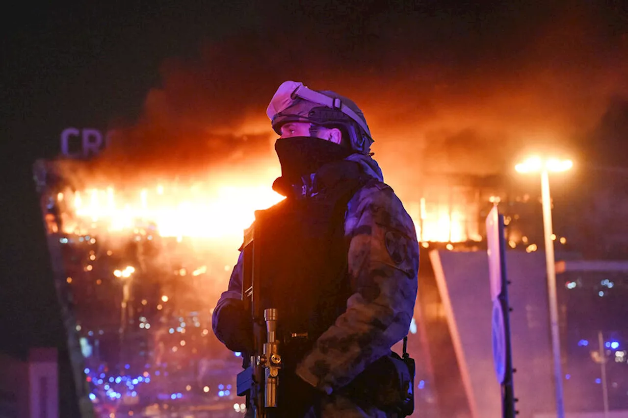 В сети появилось видео, предположительно, снятое террористами в «Крокусе»