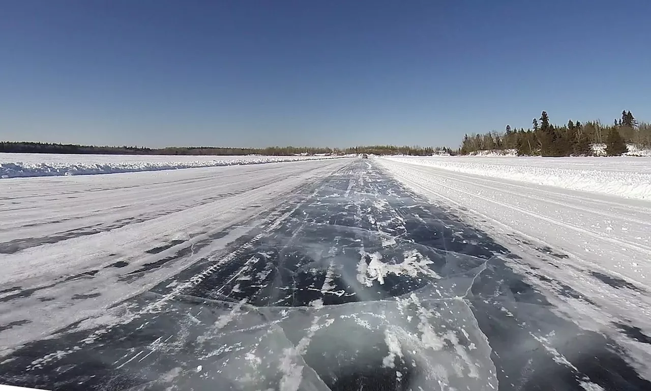 Short season on Ontario southern ice road makes First Nation life unpredictable