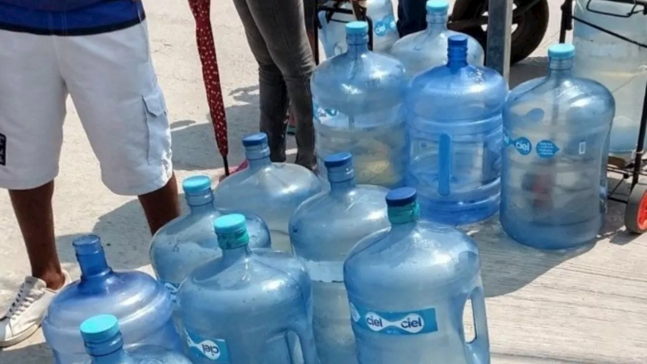 En qué consiste el programa agua bienestar que planea vender garrafones en 7 pesos