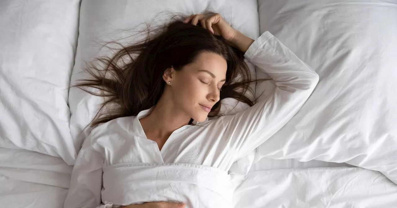 Sleep expert issues warning if you dream about falling or being chased