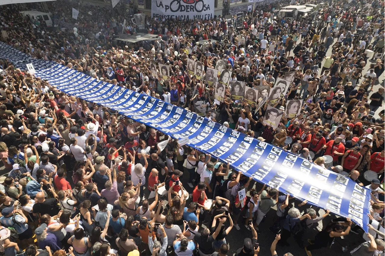 Argentine: marche massive pour la mémoire de la dictature, que Milei revisite