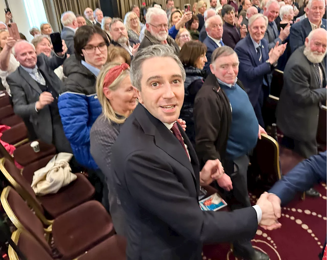 ‘A moment for Fine Gael to reset’ - Simon Harris declared Fine Gael leader