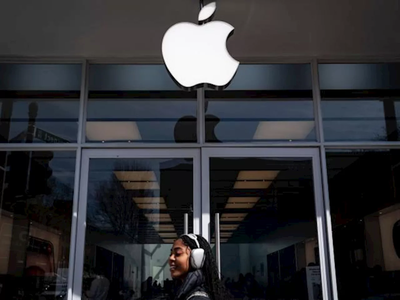 La demanda contra Apple: un ataque directo al corazón de la empresa, según expertos