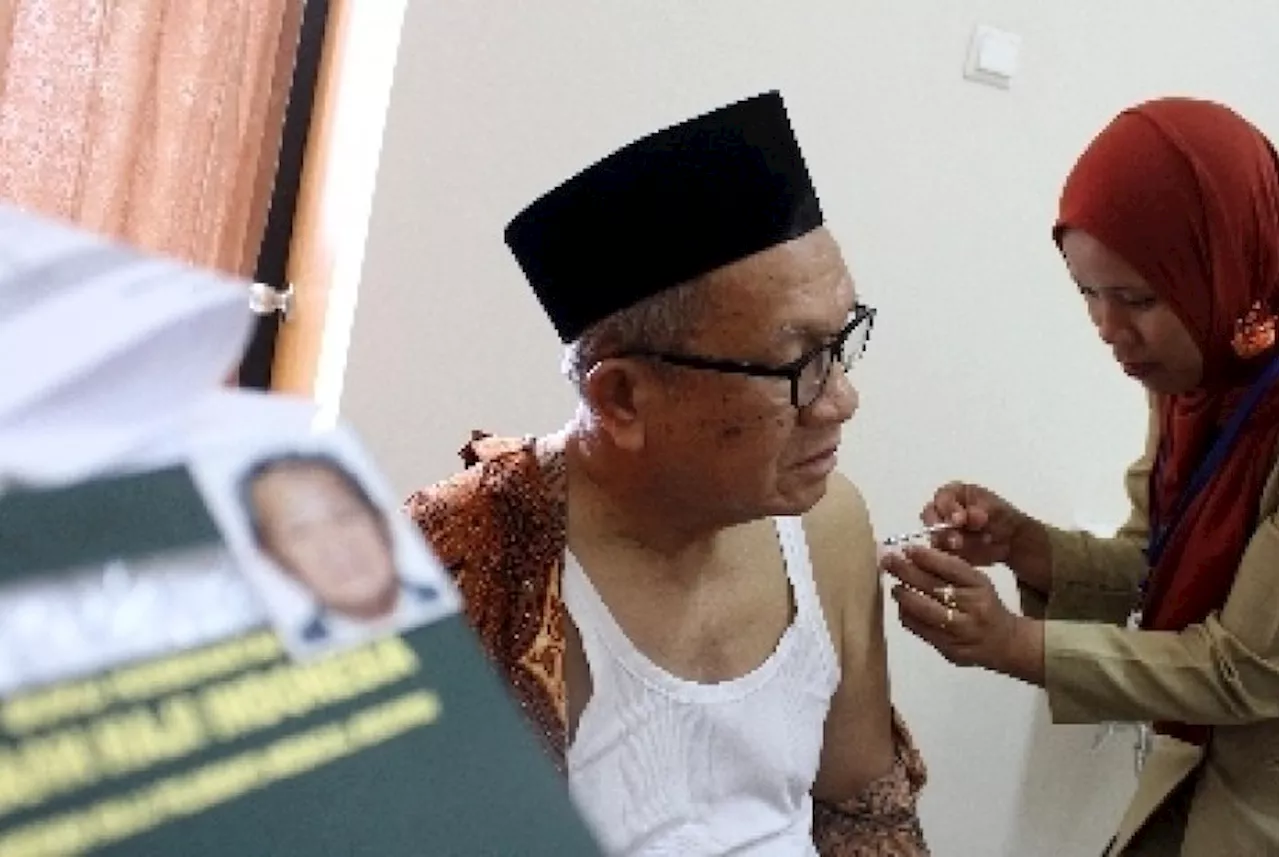 Ada Vaksin Wajib dan Sunah Calon Jemaah Haji