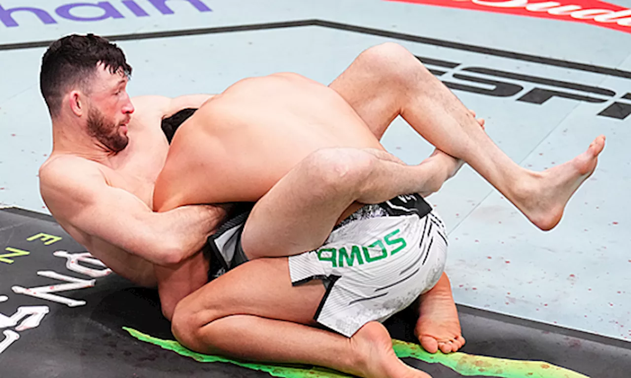 UFC on ESPN 53 Prelims: Julian Erosa Guillotines Reeling Ricardo Ramos