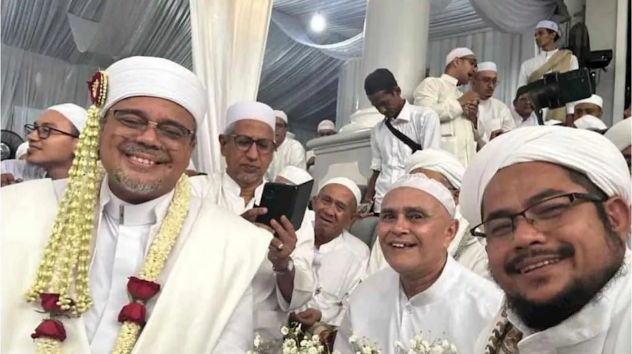 Beda 27 Tahun, Perempuan yang Dinikahi Habib Rizieq Ternyata Keponakan Istri Pertama