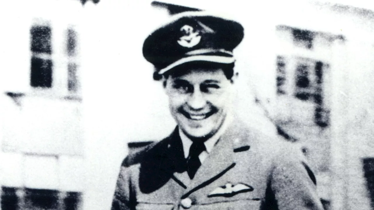 Inside life of real Great Escape mastermind… Spitfire ace, spy & womaniser who helped 200 tunnel to f...