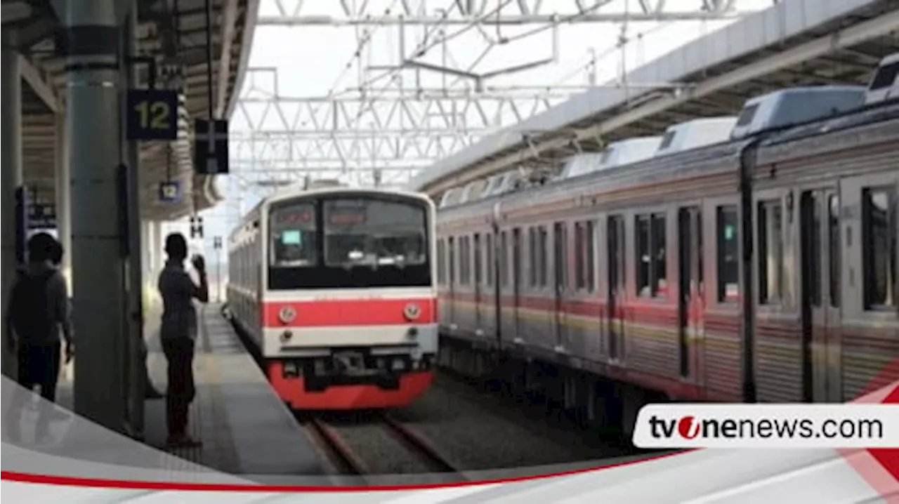 Pekan Kedua Ramadhan, Jumlah Penumpang KRL Jabodetabek Meningkat, Stasiun Sekitar Pusat Perbelanjaan Membludak