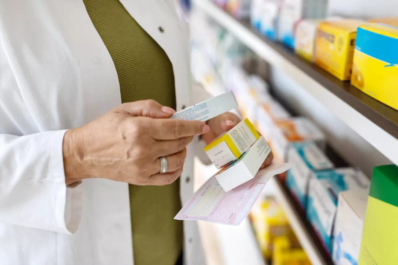 Amid increased federal scrutiny, PBMs pivot strategy to further squeeze independent pharmacies