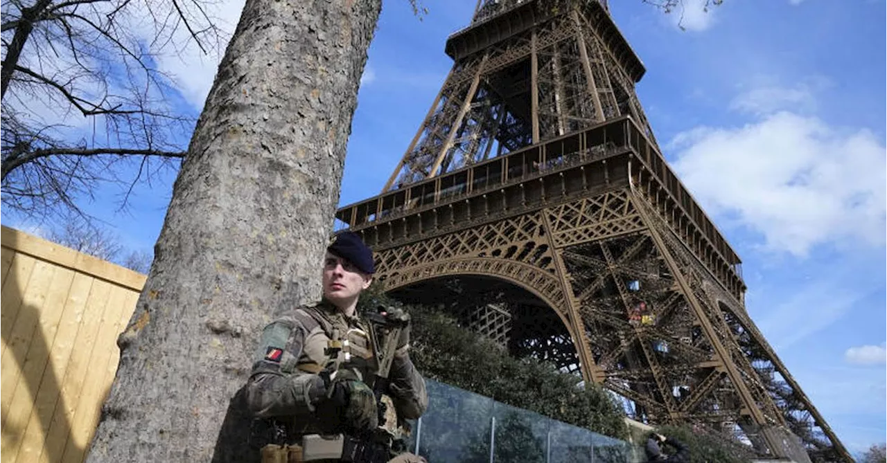 New warning for Australian travellers as France raises terror alert warning