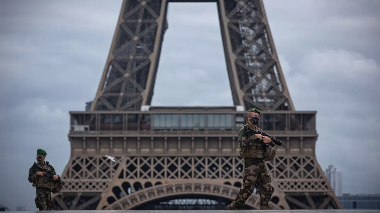 Francia activa el nivel de alerta terrorista al máximo tras el atentado de Moscú