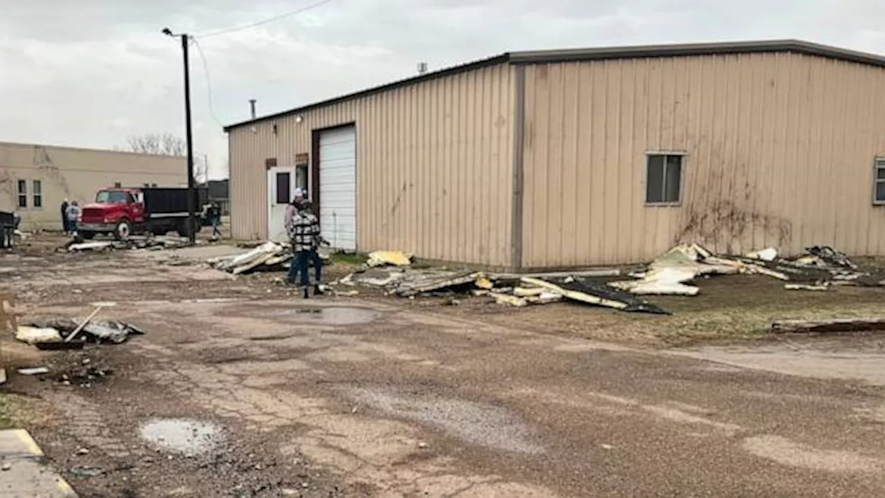 Tornado warnings issued for Texas, Louisiana, and Arkansas