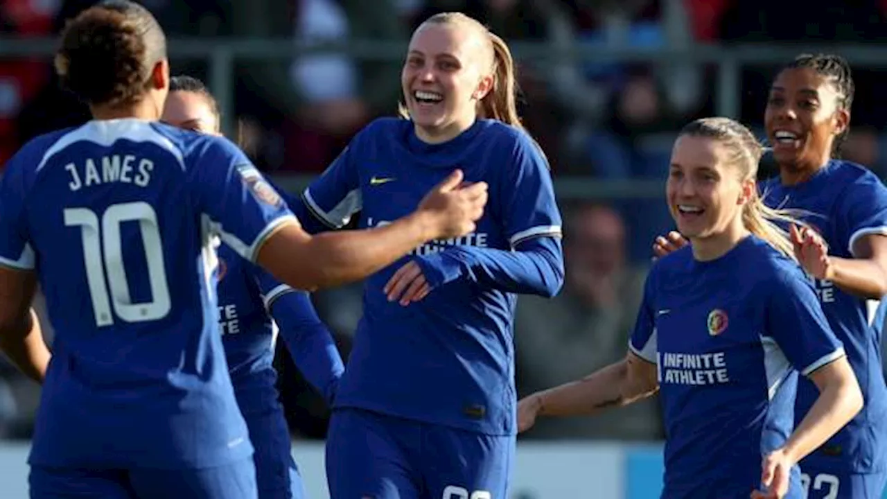 Chelsea return to top of Women's Super League with victory at West Ham