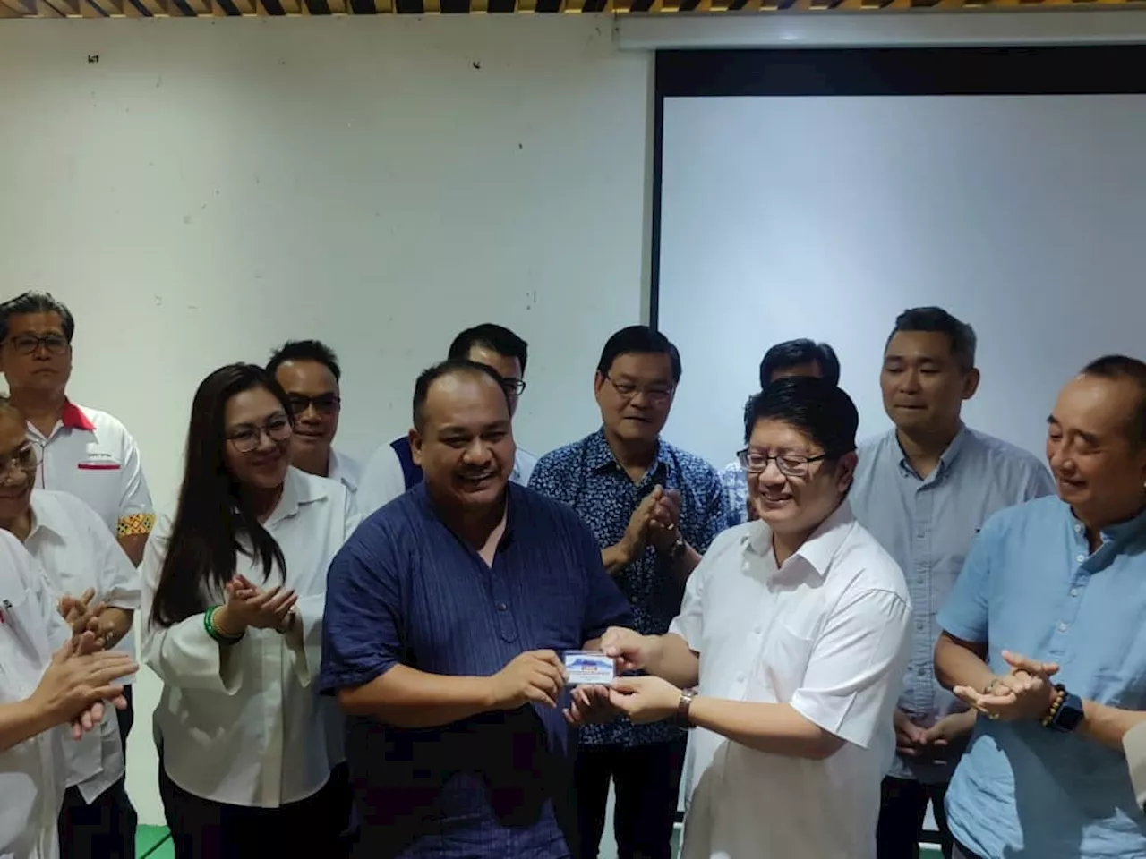 Lasimbang rejoins to boost Penampang Upko