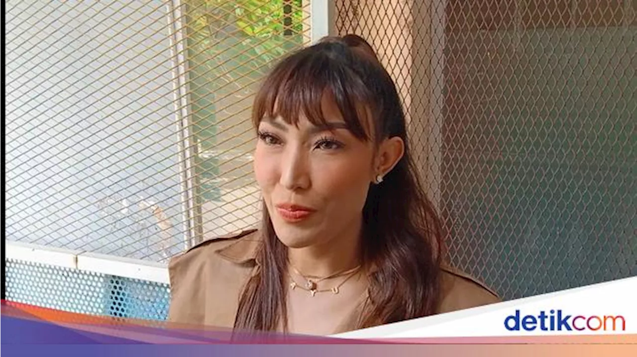 Ayu Dewi 'Disentil' Gegara Proyek Pembangunan Rumahnya Ganggu Tetangga