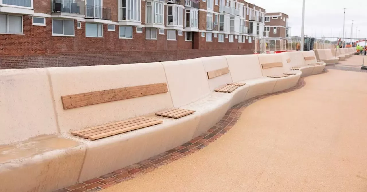 New video shows how controversial £20m sea wall 'works'