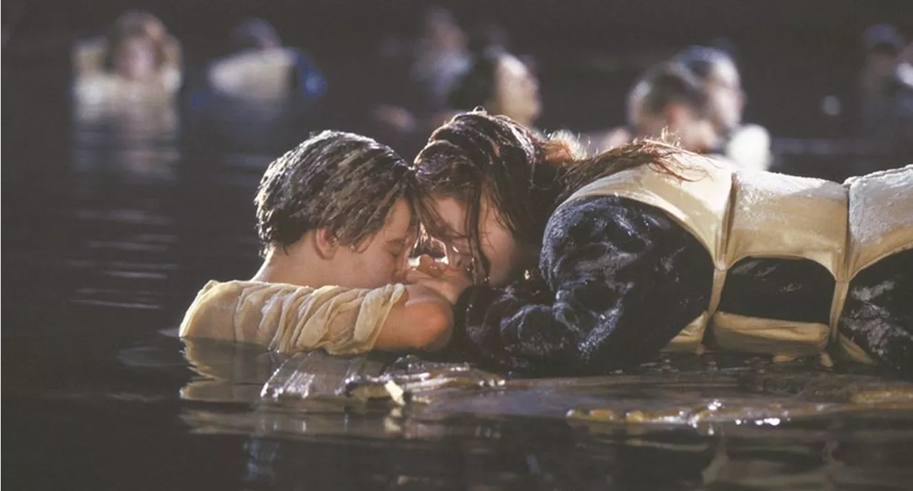 Subastan el trozo de madera donde Jack salva la vida de Rose en la película 'Titanic'