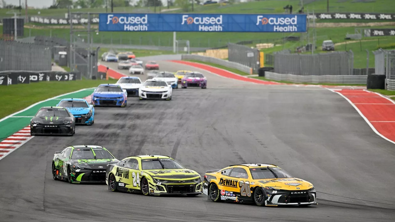 Byron wins at Circuit of the Americas in NASCAR's first road race of season