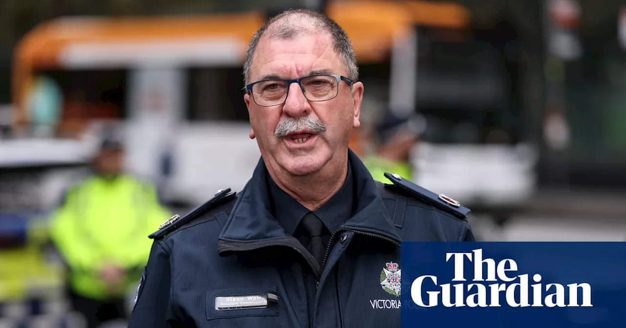 Head of road policing Glenn Weir apologises for speeding in unmarked work car in Melbourne