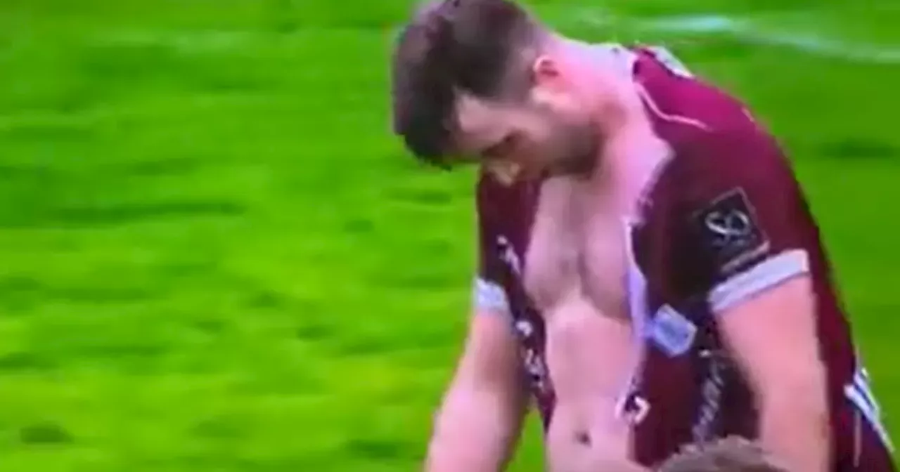 Galway player Paul Conroy has jersey ripped in half during Kerry defeat