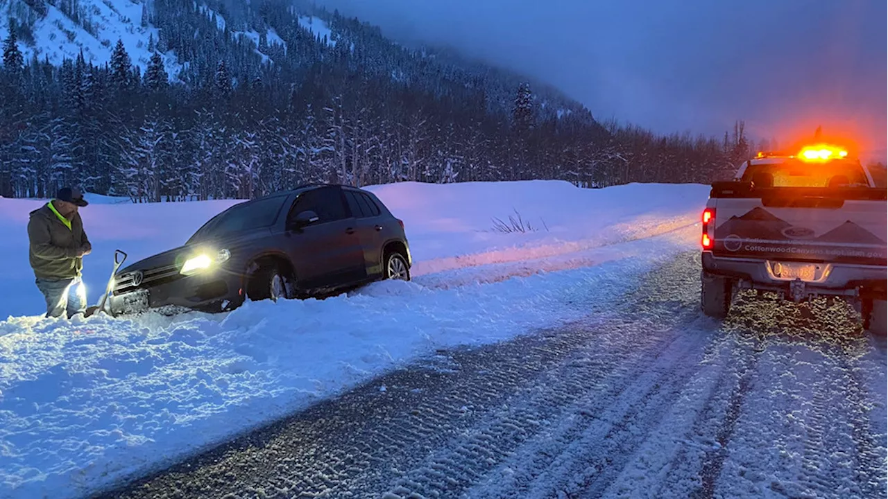 Officials warn of possible delays to, from Cottonwood Canyon ski resorts due to weather