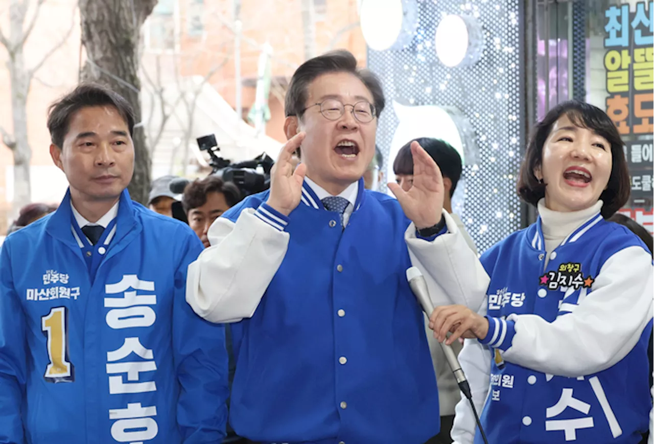 “나라 망조” “전쟁 나도 이상할 게 없다”…조국 돌풍에 더 거칠어진 이재명 발언