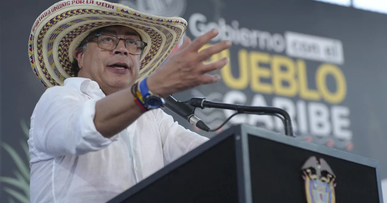 Gustavo Petro pide suspender vaca 4G de Antioquia