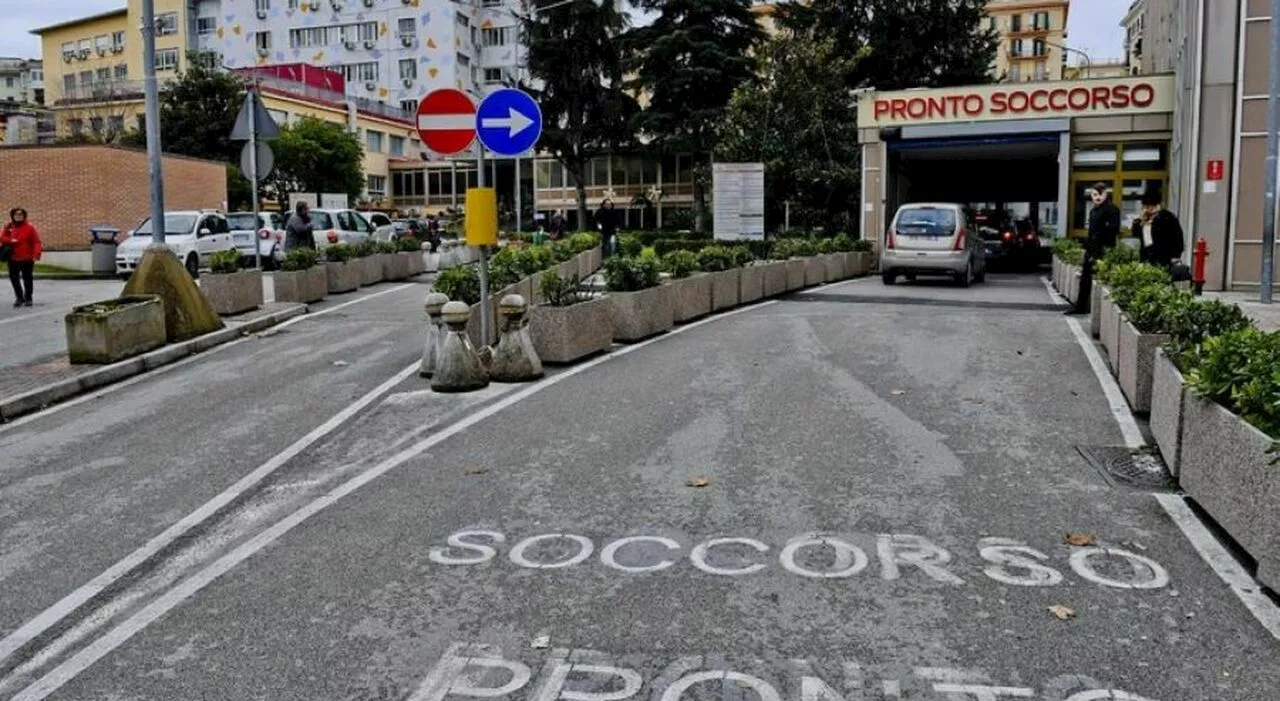 Bambino di 4 anni cade dal balcone mentre gioca, operato alla testa: è in condizioni disperate