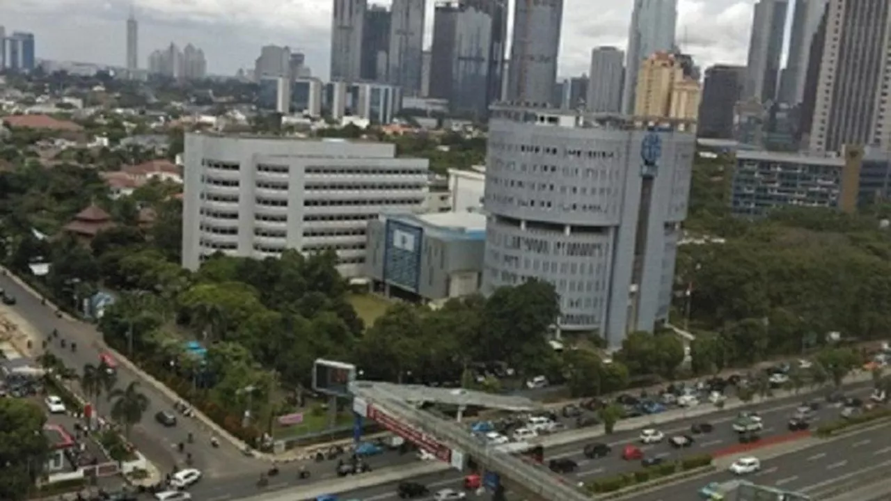 Cuaca Hari Ini Selasa 26 Maret 2024: Langit Pagi Jabodetabek Cerah Berawan